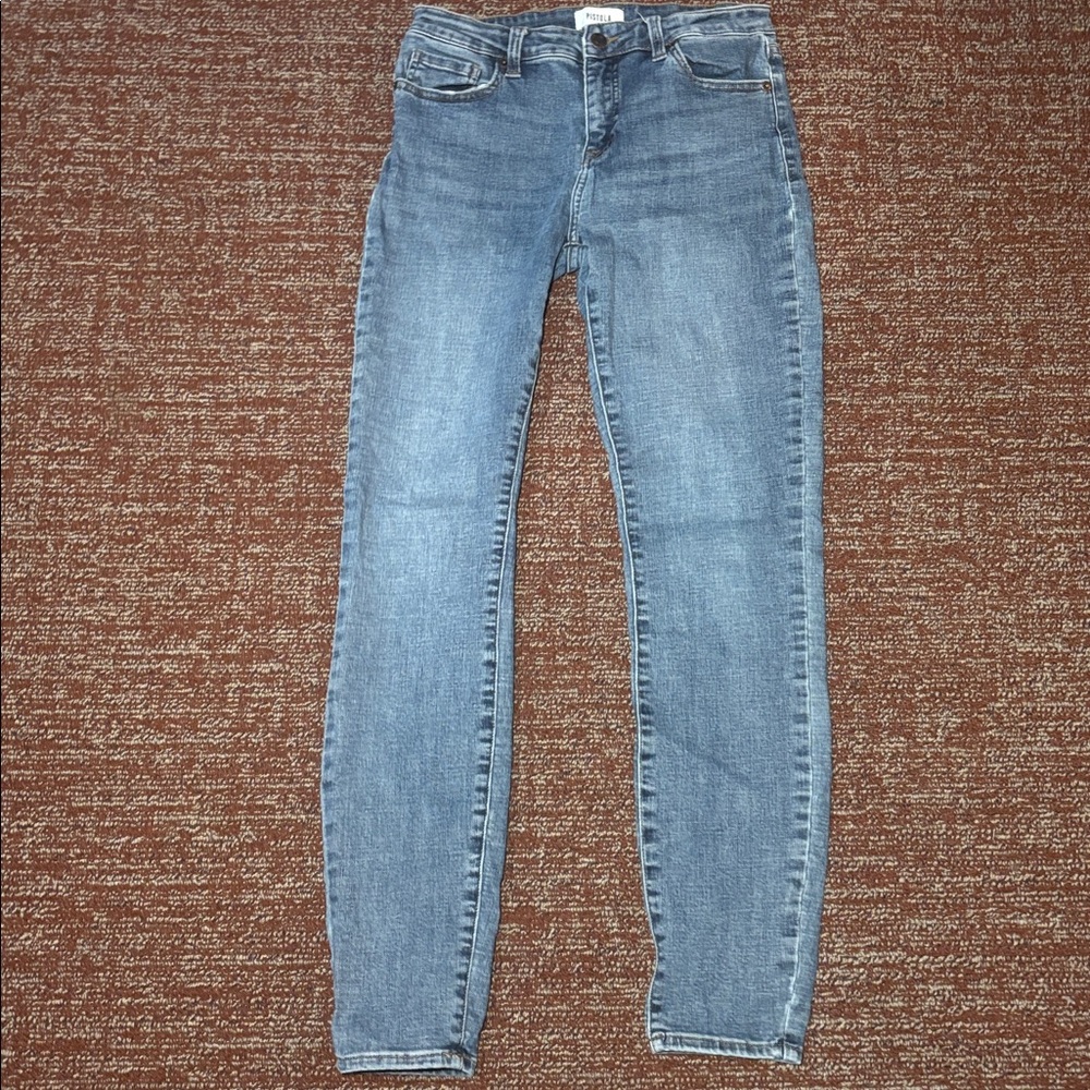 Pistola jeans medium wash 5 pocket mid rise stretch skinny jeans Womens 28